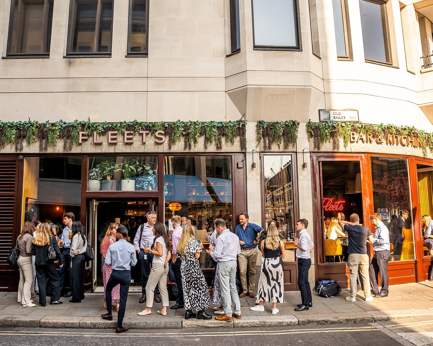 Fleets Bar & Kitchen